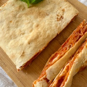 scaccia ragusana - włoska rolada chlebowa